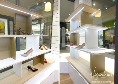 Présentoir vitrine moderne pour un magasin de chaussure