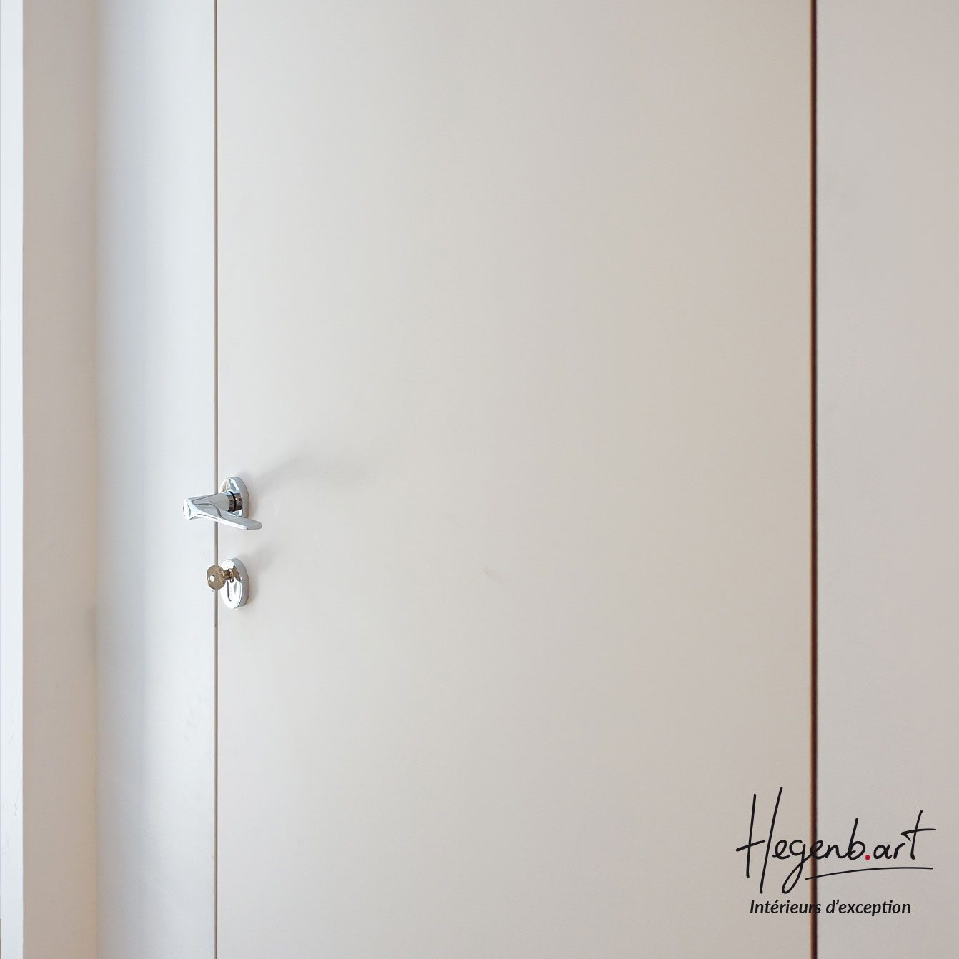 porte interieur sur mesure invisible sans dormant charnière tectus by hegenbart aix en provence2d