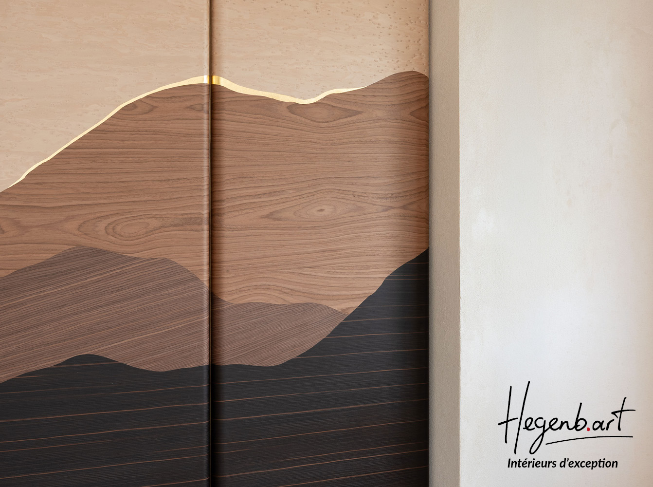 *Collection Hegenbart* => Porte pivot PAYSAGE, inspirée par la Sainte-Victoire Image